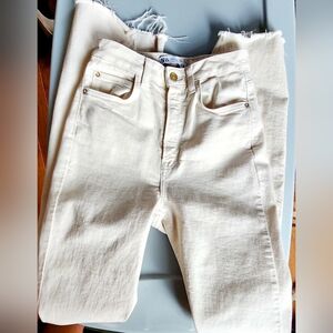 Cream High-Waisted Jeans
